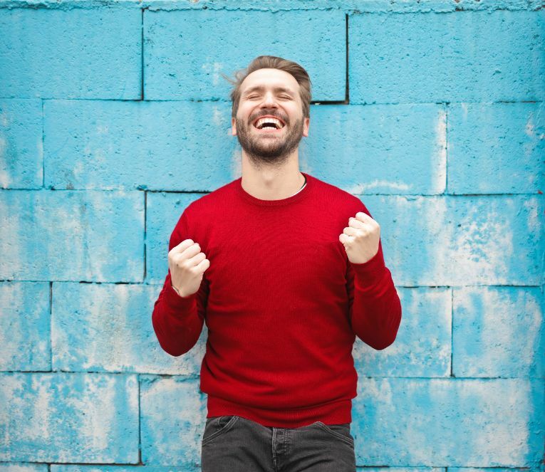 Lachyoga heeft als doel om meer controle te krijgen over hoe je je voelt.